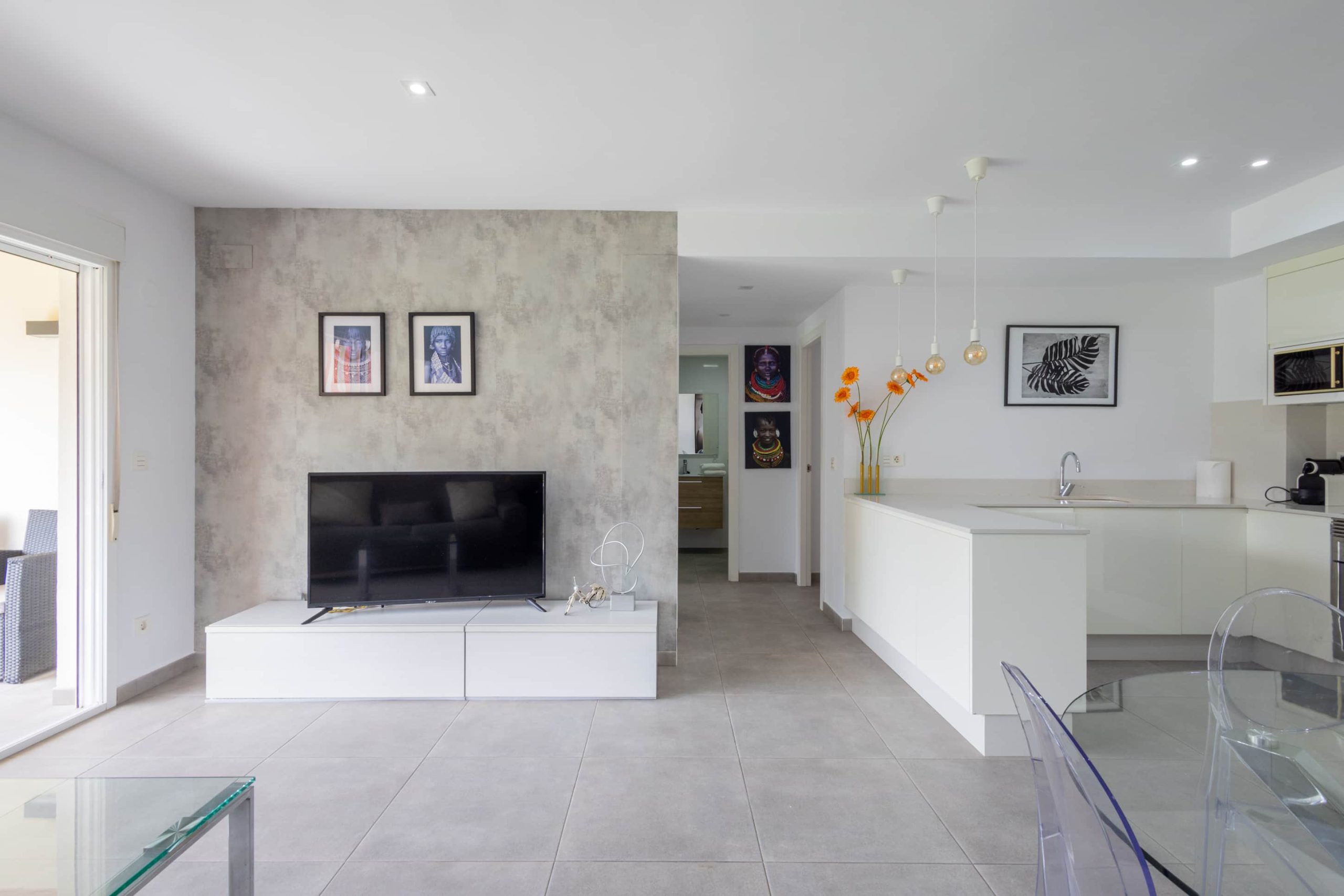 Salon Aptos Odyesea Gandia 2