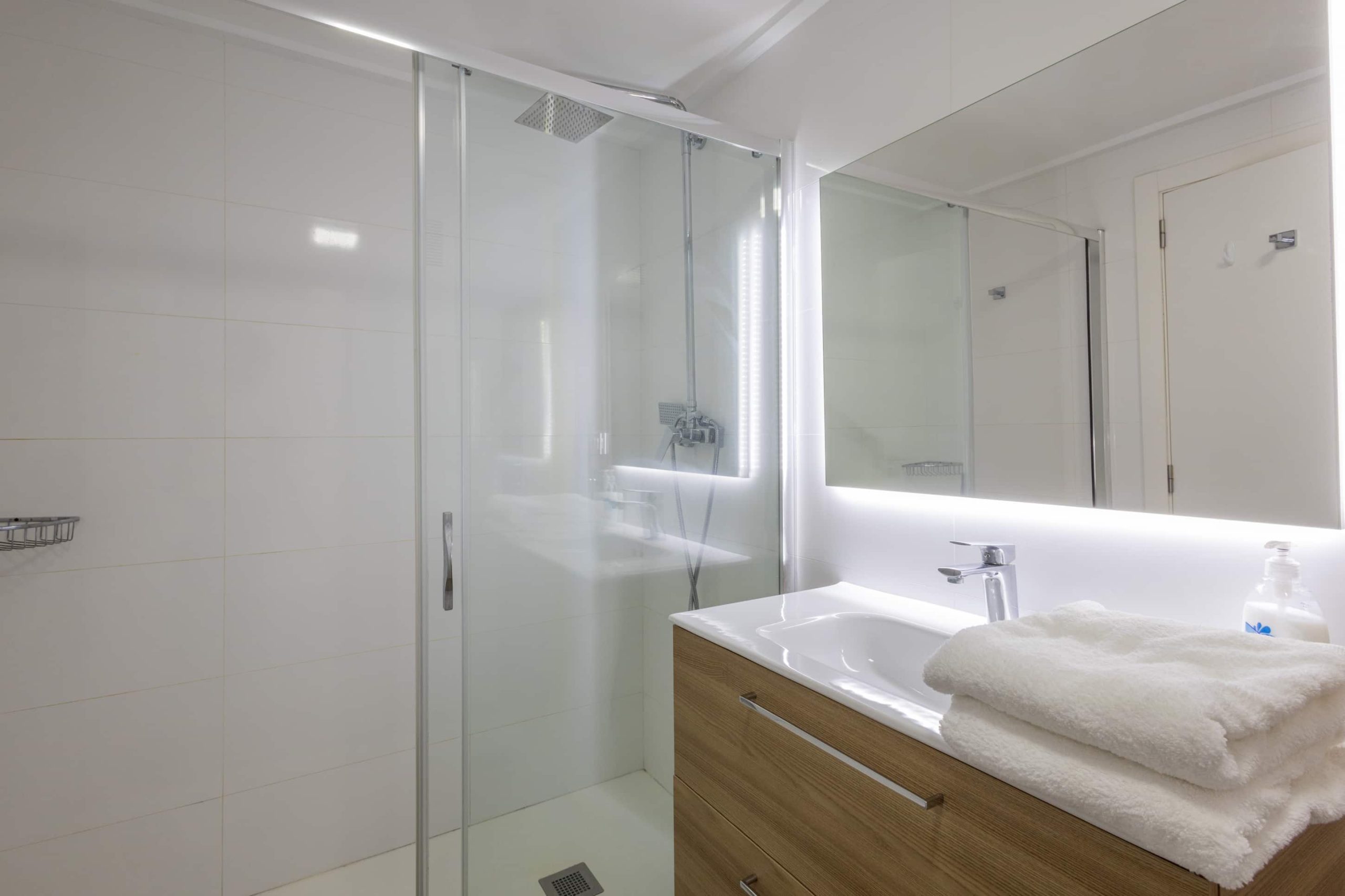 Baño Aptos Odyesea Gandia 2