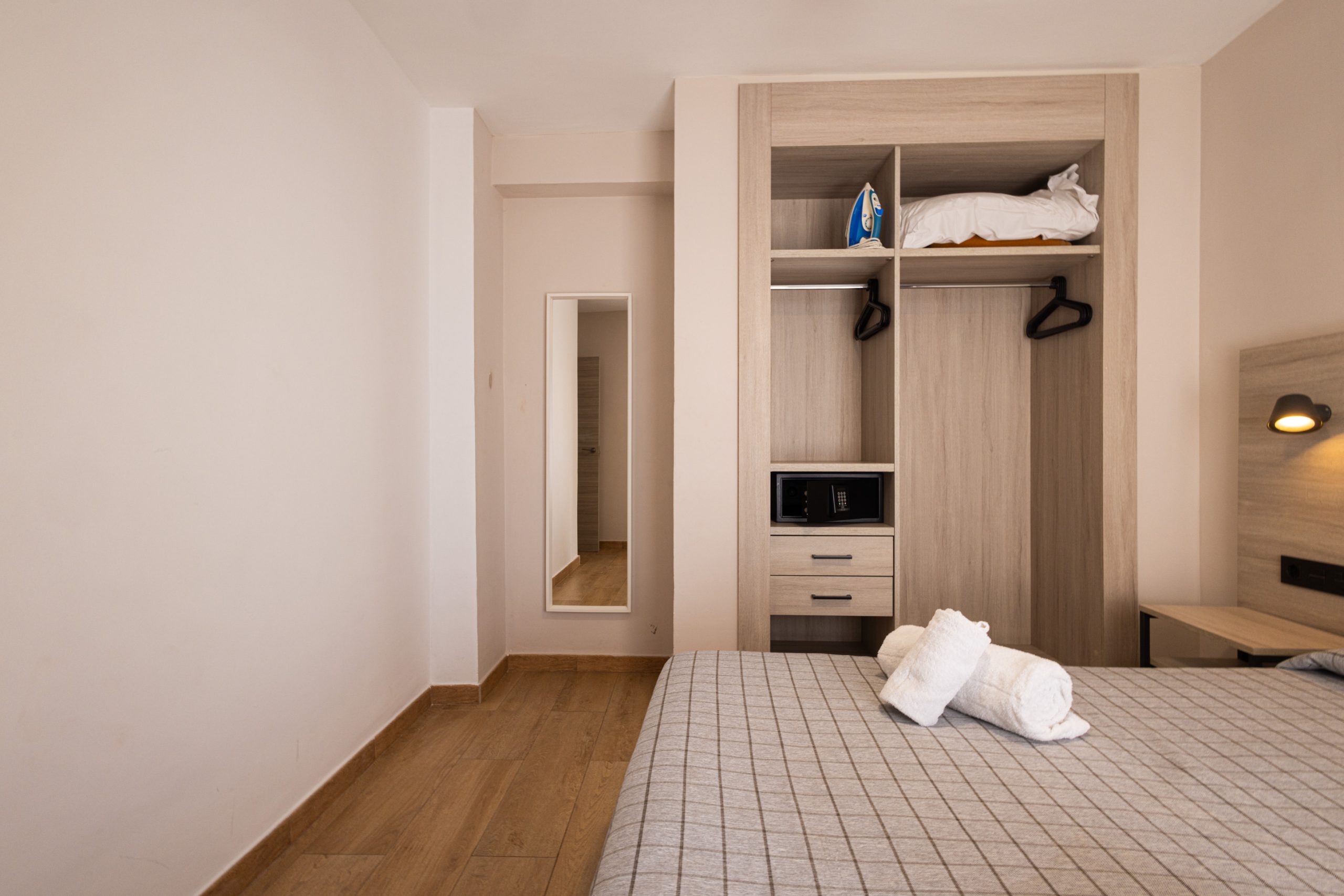 Apartamentos Valentia Oydesa Cala Finestrat Vistas Hab principal 2